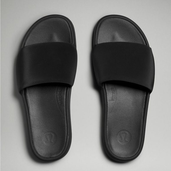 Lululemon NWT Restfeel Women’s Slides - Picture 6 of 13